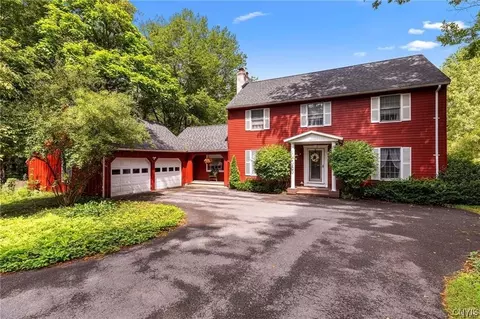 320 Emery Rd, Volney, NY 13069