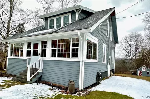 3505 S Street Rd, Marcellus, NY 13108
