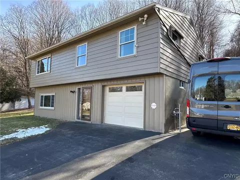4090 Onondaga Blvd, Onondaga, NY 13031