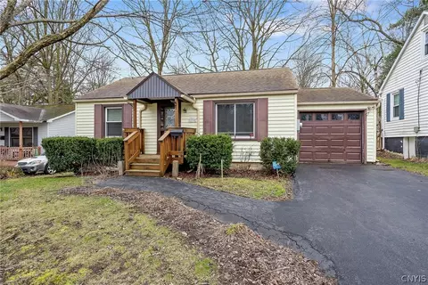 239 Kimber Ave, Syracuse, NY 13207
