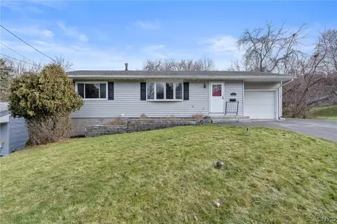 302 Mitchell Ave, Syracuse, NY 13207