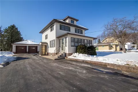 537 Eastern Blvd, Watertown, NY 13601