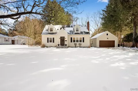 1411 S Park Dr, Utica, NY 13501