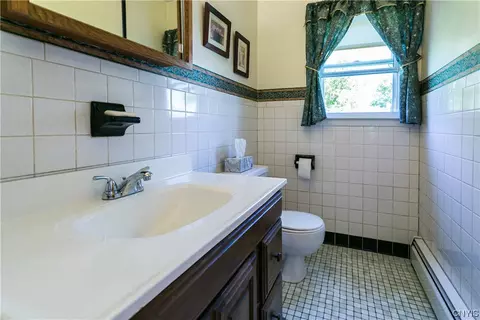 475 Sylvan St, Oneida, NY 13421 photo 23