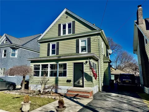141 Hillsdale Ave, Syracuse, NY 13206