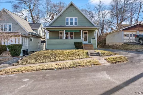117 Duane St, Syracuse, NY 13207
