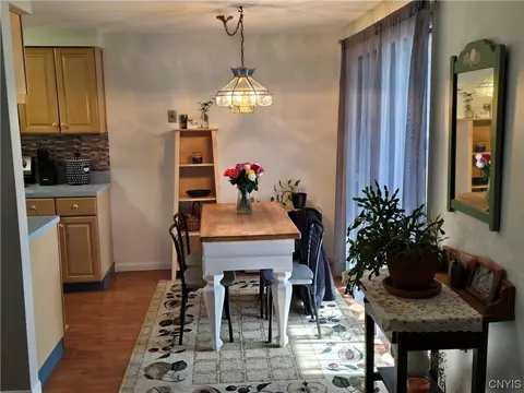 71 Watertree Dr, East Syracuse, NY 13057 photo 17