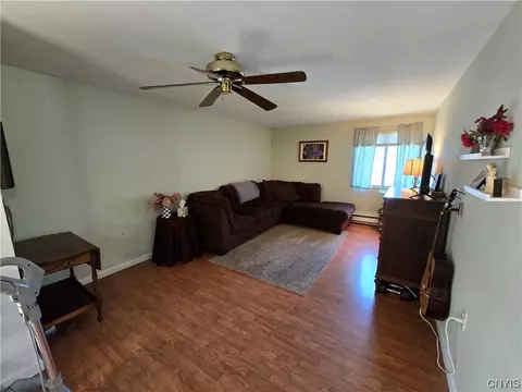 71 Watertree Dr, East Syracuse, NY 13057 photo 13
