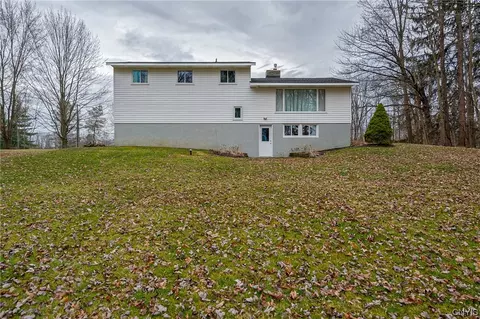 Exterior - 7819 River Rd, Lysander, NY 13027 photo 6 of 7