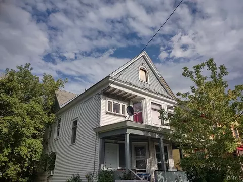 1721 S State St #23, Syracuse, NY 13205