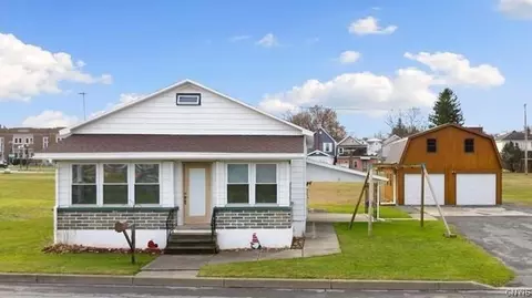 105 Fox St, Frankfort, NY 13340