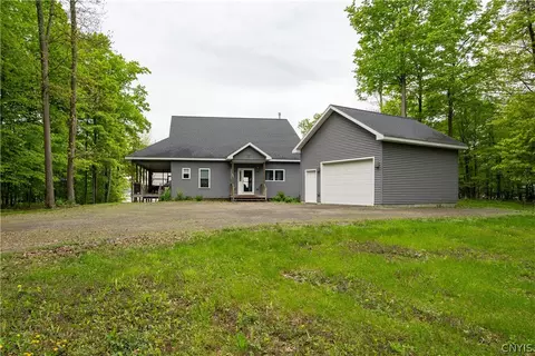 286 Olds Mill Rd, Morristown, NY 13669