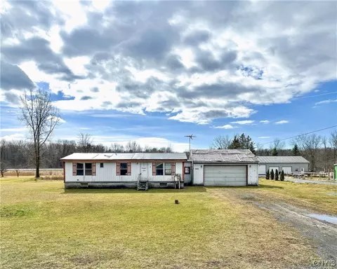 5946 Lowell Rd, Rome, NY 13440