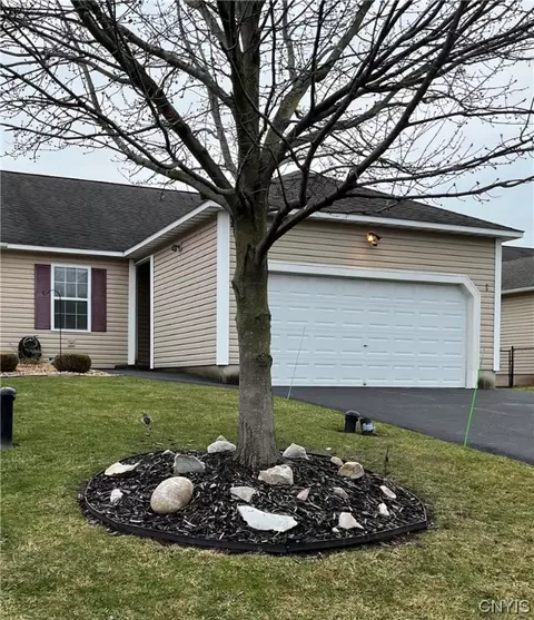 5044 Betsy Ross Way, Salina, NY 13088