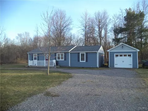 7458 E Taft Rd, East Syracuse, NY 13057