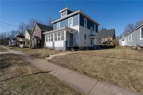 22 Bridge St, Champion, NY 13619
