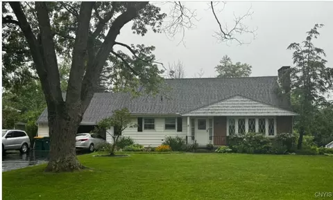 5352 Eastwood Ave, Hamburg, NY 14075