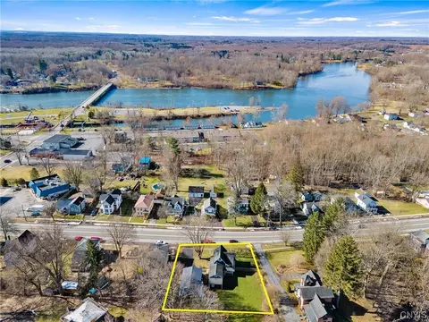 View/Area - 504 Main St, Schroeppel, NY 13135 photo 2 of 3