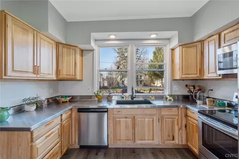 Kitchen - 504 Main St, Schroeppel, NY 13135 photo 4 of 7