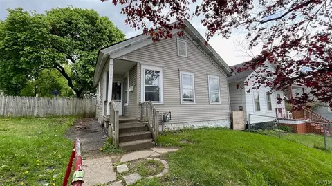 108 S Carbon St, Syracuse, NY 13203