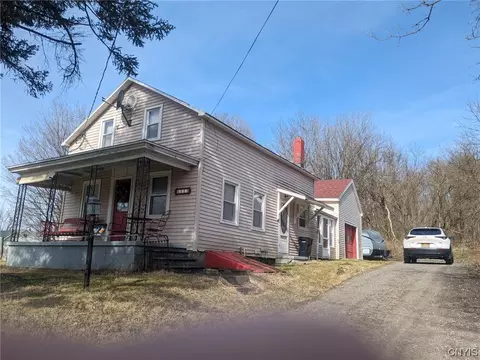 6565 Cooper St, Westmoreland, NY 13490
