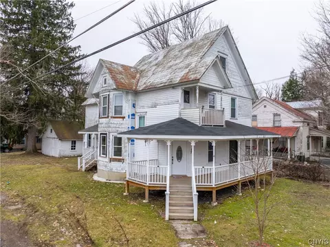 17 W James St, Richfield, NY 13439