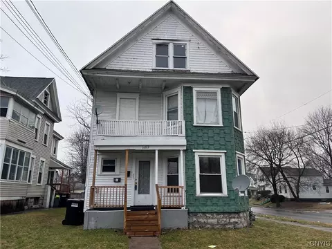 1602 Onondaga St W Hoefler S, Syracuse, NY 13204