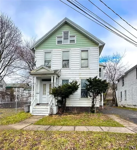 1004 Lenox Ave, Utica, NY 13502