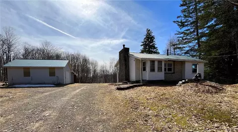 935 County Route 2, Richland, NY 13144