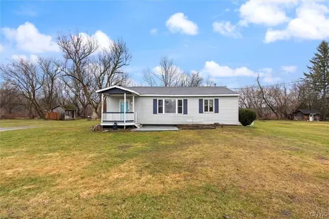 5571 Station St, Verona, NY 13478