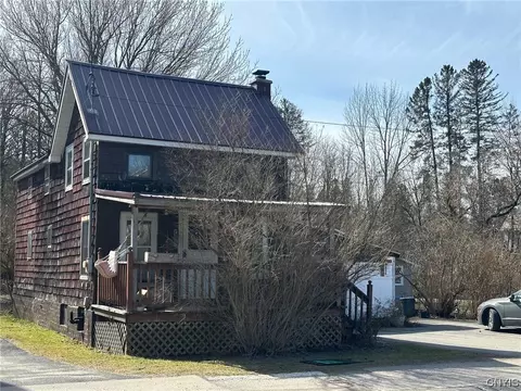 52 Fairfield St, Fairfield, NY 13406