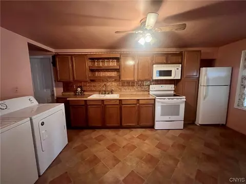 5 Johnson Ave, German Flatts, NY 13407 photo 12