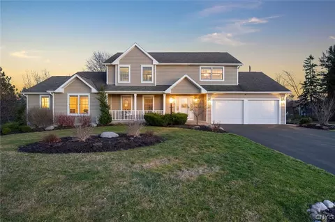3954 Totem Pole Cir, Onondaga, NY 13031