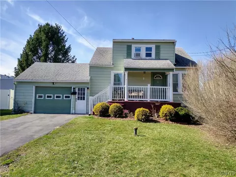 413 Schaffer Ave, Salina, NY 13206