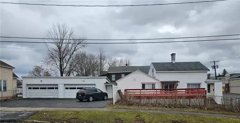 631 South St, Utica, NY 13501
