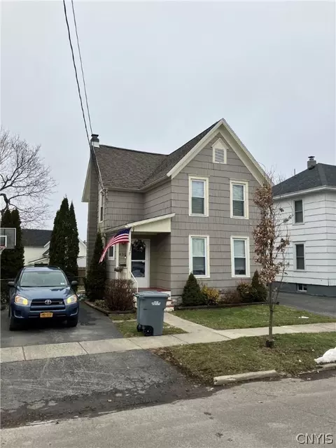 434 S Pleasant St, Watertown, NY 13601