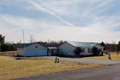 24909 Chrysler Dr, Le Ray, NY 13616