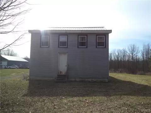 2000 County Line Rd, Phoenix, NY 13135