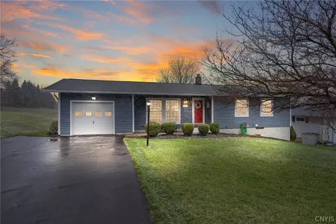 117 Sylvan Way, Camillus, NY 13031
