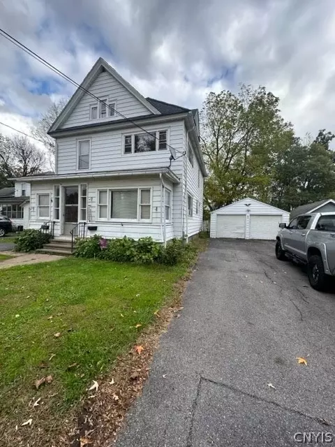 228 East Ave, Minoa, NY 13116