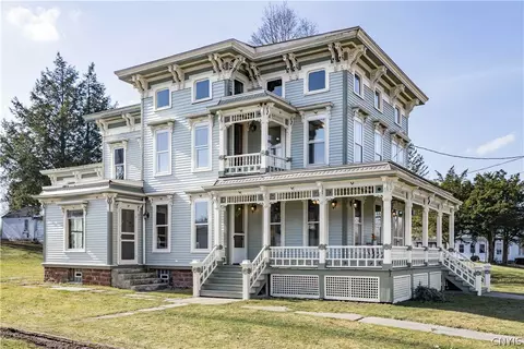 2989 Main St W, Parish, NY 13131