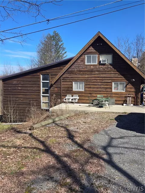2080 S Hill Rd, Virgil, NY 13045