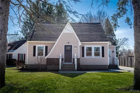 709 W Oak St, Rome, NY 13440