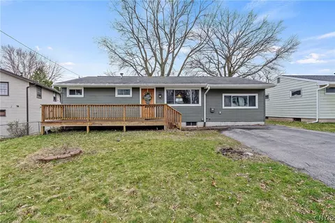 114 Dexter Ave, Salina, NY 13088