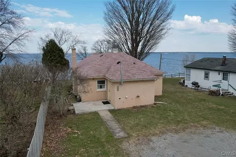 2401 Black Point Rd, Sullivan, NY 13202