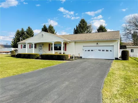1086 Halstead Rd, Cortlandville, NY 13045
