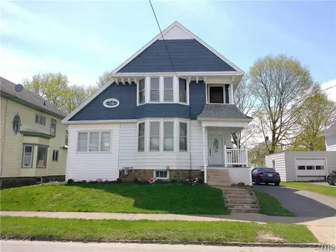 321 N Bellinger St, Herkimer, NY 13350