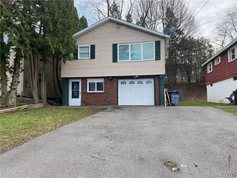 220 Hazelwood Ave, Syracuse, NY 13224