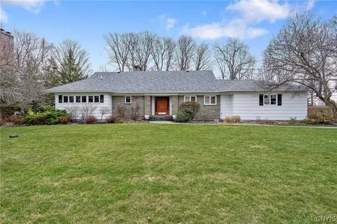 40 Marvelle Rd, Fayetteville, NY 13066