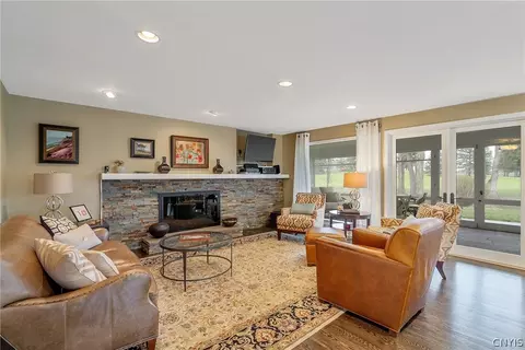 40 Marvelle Rd, Fayetteville, NY 13066 photo 5